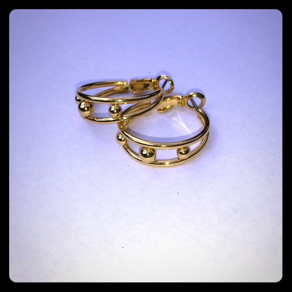 Sarah Coventry Jewelry - Sarah Coventry Vintage Earrings